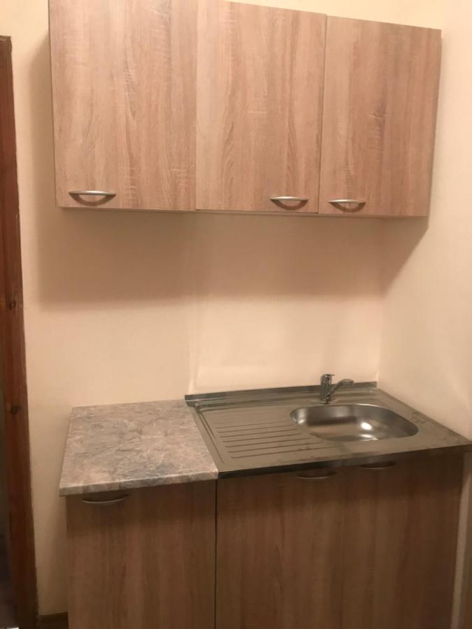 Ararat-Holosiivskyi Hostel Kiev Eksteriør billede
