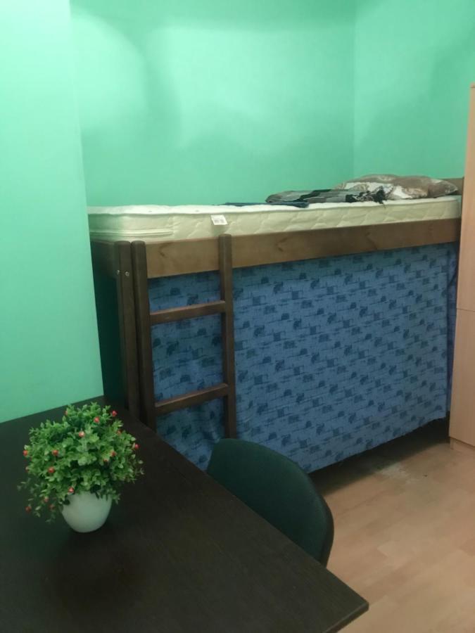 Ararat-Holosiivskyi Hostel Kiev Eksteriør billede