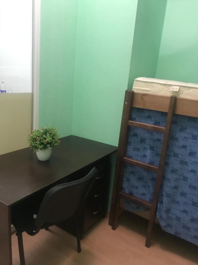 Ararat-Holosiivskyi Hostel Kiev Eksteriør billede